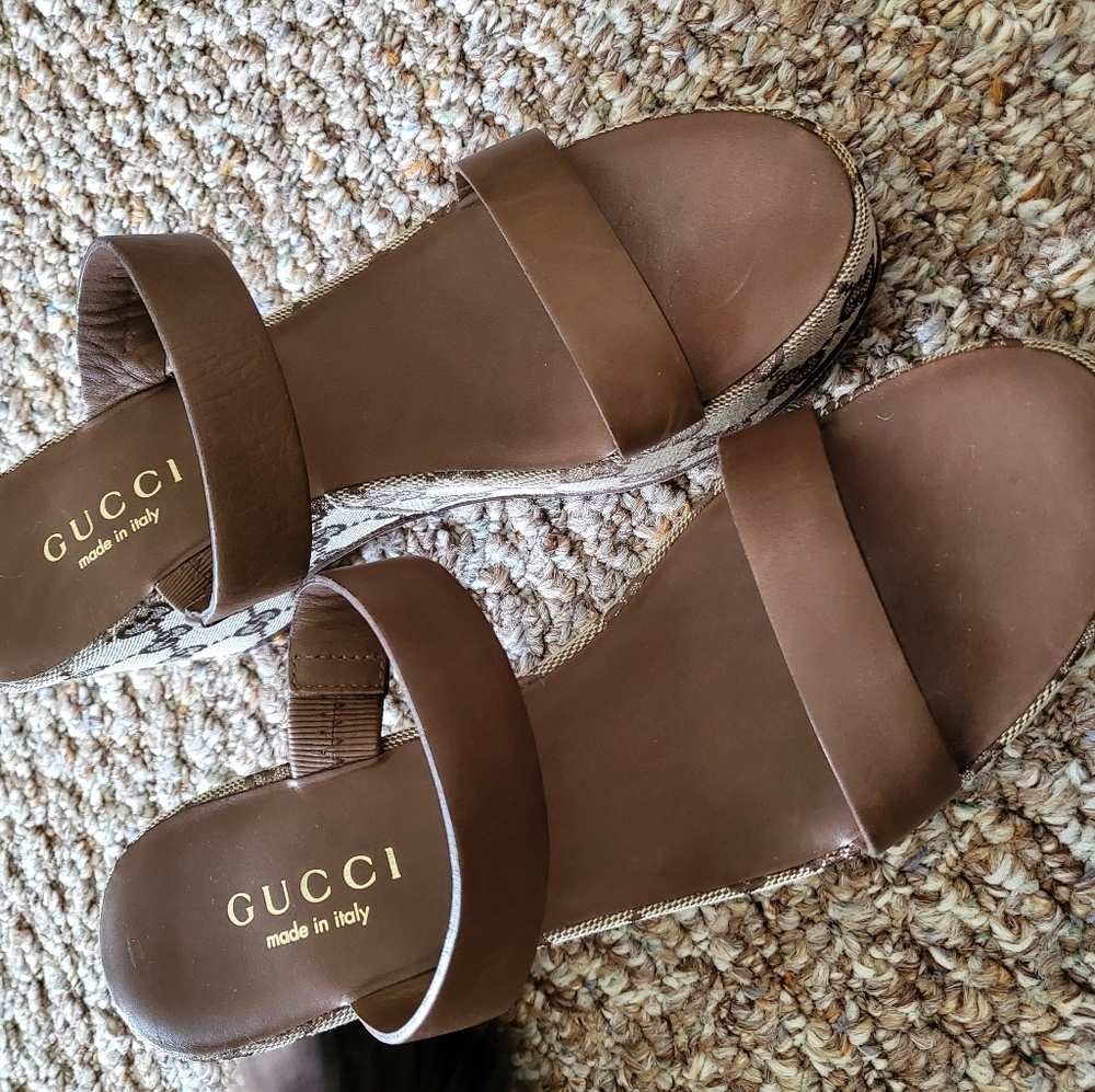 COPY - Gucci wedge